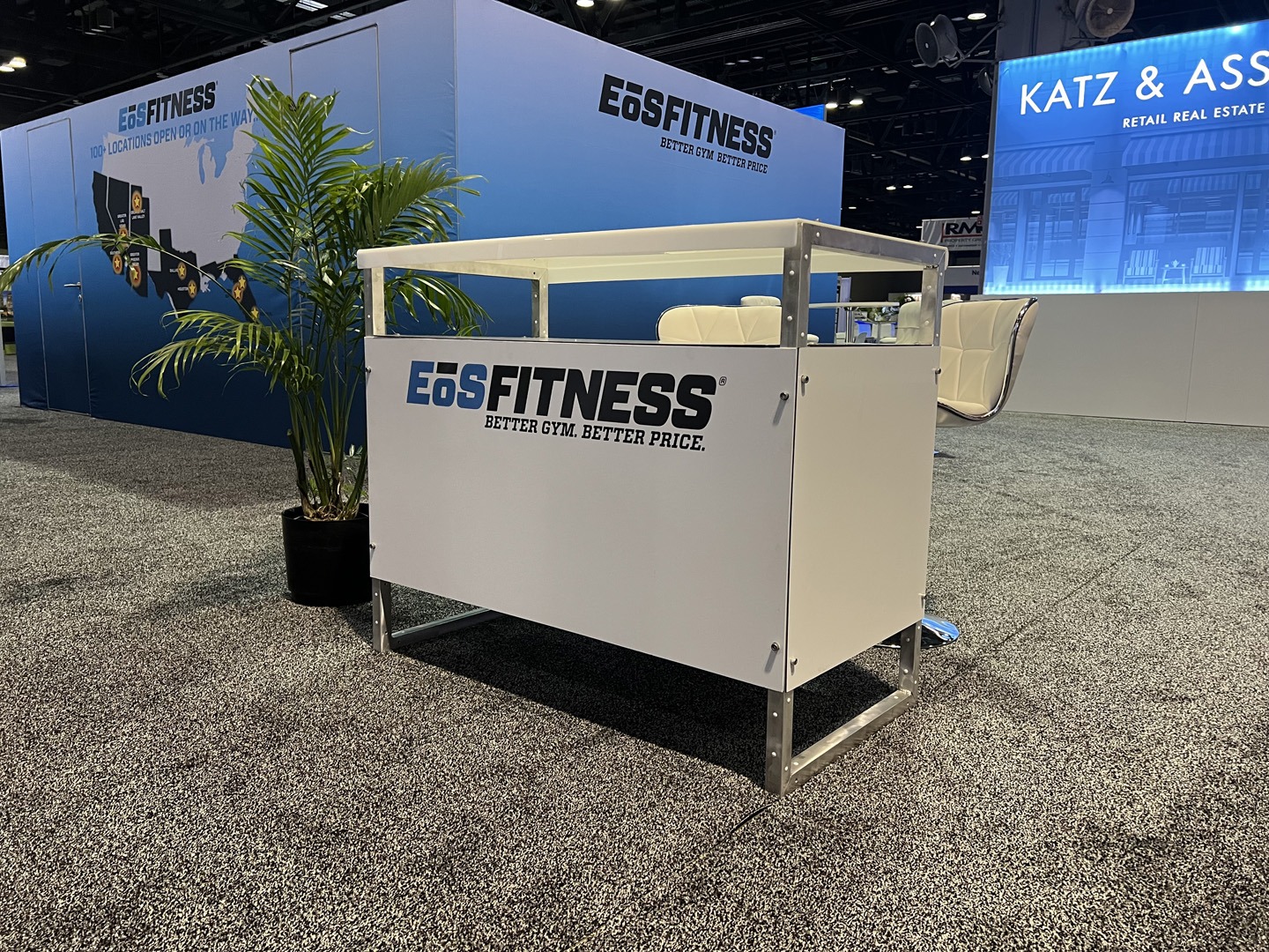 Clear top to display products. Locking doors and display area. Underlit shelf for easy viewing.